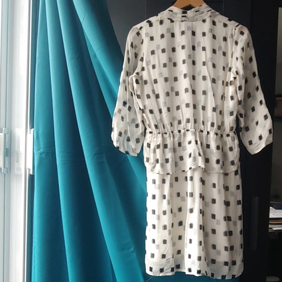 Munthe Mid-Length Dress - Picture 2 of 4